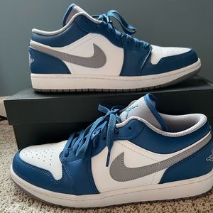 Air Jordan 1 Low Mens Size 10.5